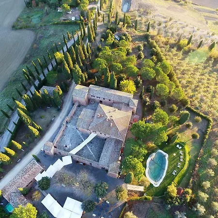 酒店 Castello Di Leonina Relais - Adults Only 4*