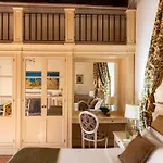 Castello Di Leonina Relais - Adults Only Сиена