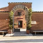 Castello Di Leonina Relais - Adults Only Сиена