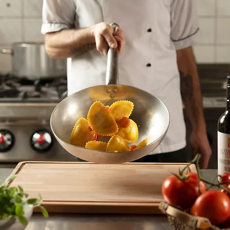 호텔 Castello Di Leonina Relais - Adults Only 4*