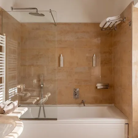 Castello Di Leonina Relais - Adults Only 4* סיינה
