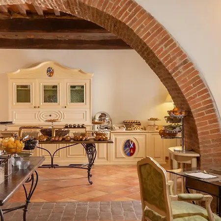Castello Di Leonina Relais - Adults Only Hotel