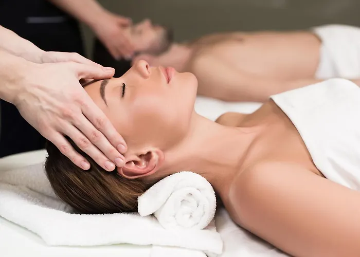 酒店 Castello Di Leonina Relais - Adults Only 锡耶纳