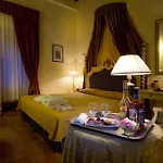 Hotel Castello Di Leonina Siena
