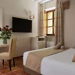 Castello Di Leonina Hotel