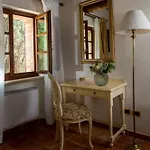 Castello Di Leonina 4*