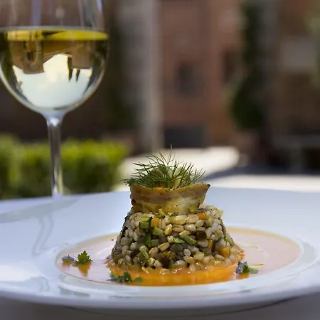 Castello Di Leonina Relais - Adults Only מלון סיינה