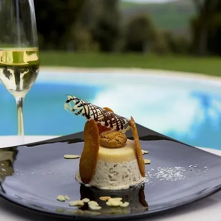Castello Di Leonina Relais - Adults Only מלון 4*