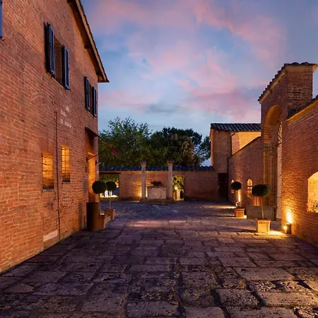 מלון Castello Di Leonina Relais - Adults Only