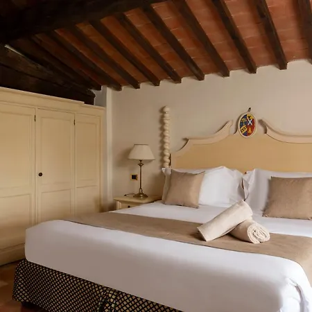 מלון Castello Di Leonina Relais - Adults Only