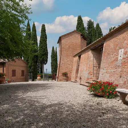 Castello Di Leonina Siena