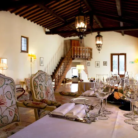 מלון Castello Di Leonina Relais - Adults Only 4*