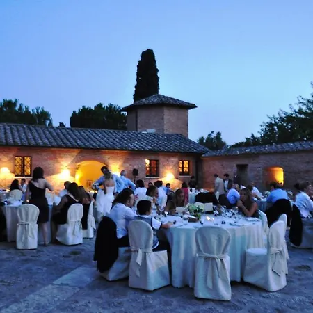 Castello Di Leonina Relais - Adults Only מלון