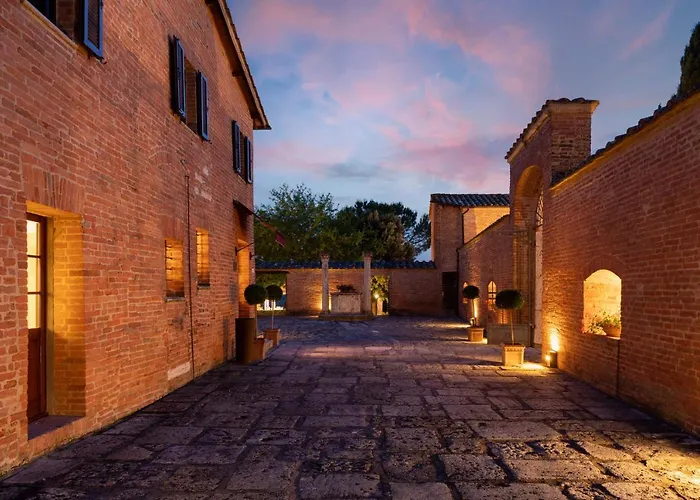 Hotel Castello Di Leonina