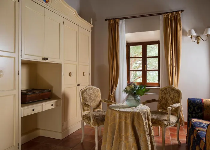 Hotel Castello Di Leonina 4*