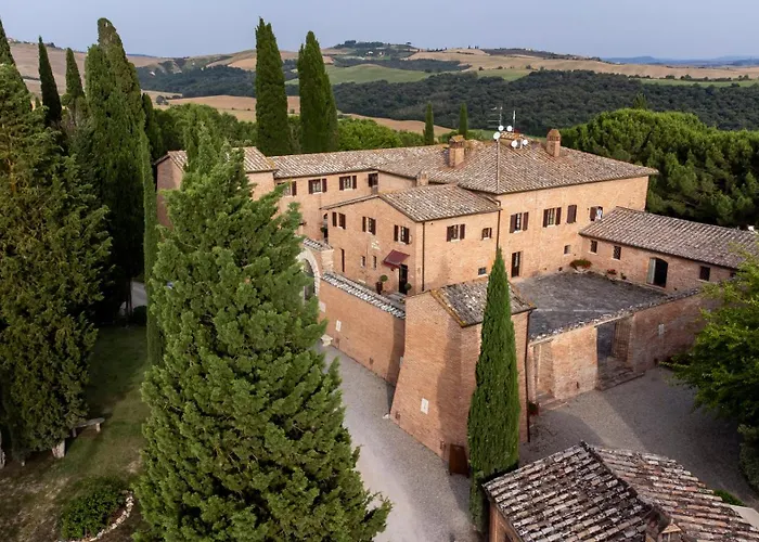 Hotel Castello Di Leonina 4*