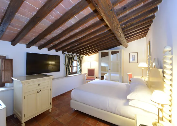 Hotel Castello Di Leonina